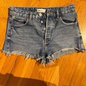 Zara Blue Jean Shorts Distressed Cut-Off Style